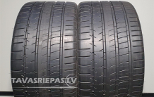 MICHELIN Pilot Super Sport 305/35 R22