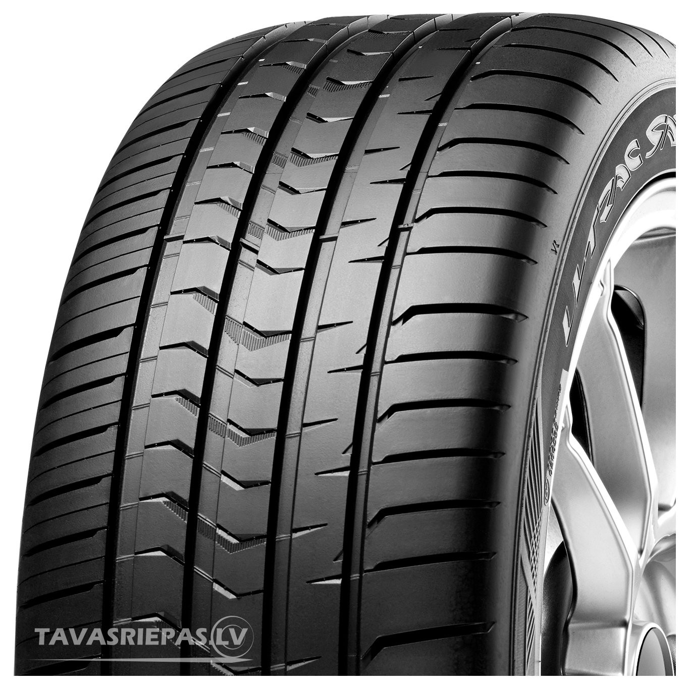 Шины goodyear 225 55 r18. Автошины 225 55 r18. Bridgestone dueler h/p sport. 225 55 18 бриджстоун hp sport. Автошины 225 55 r18.