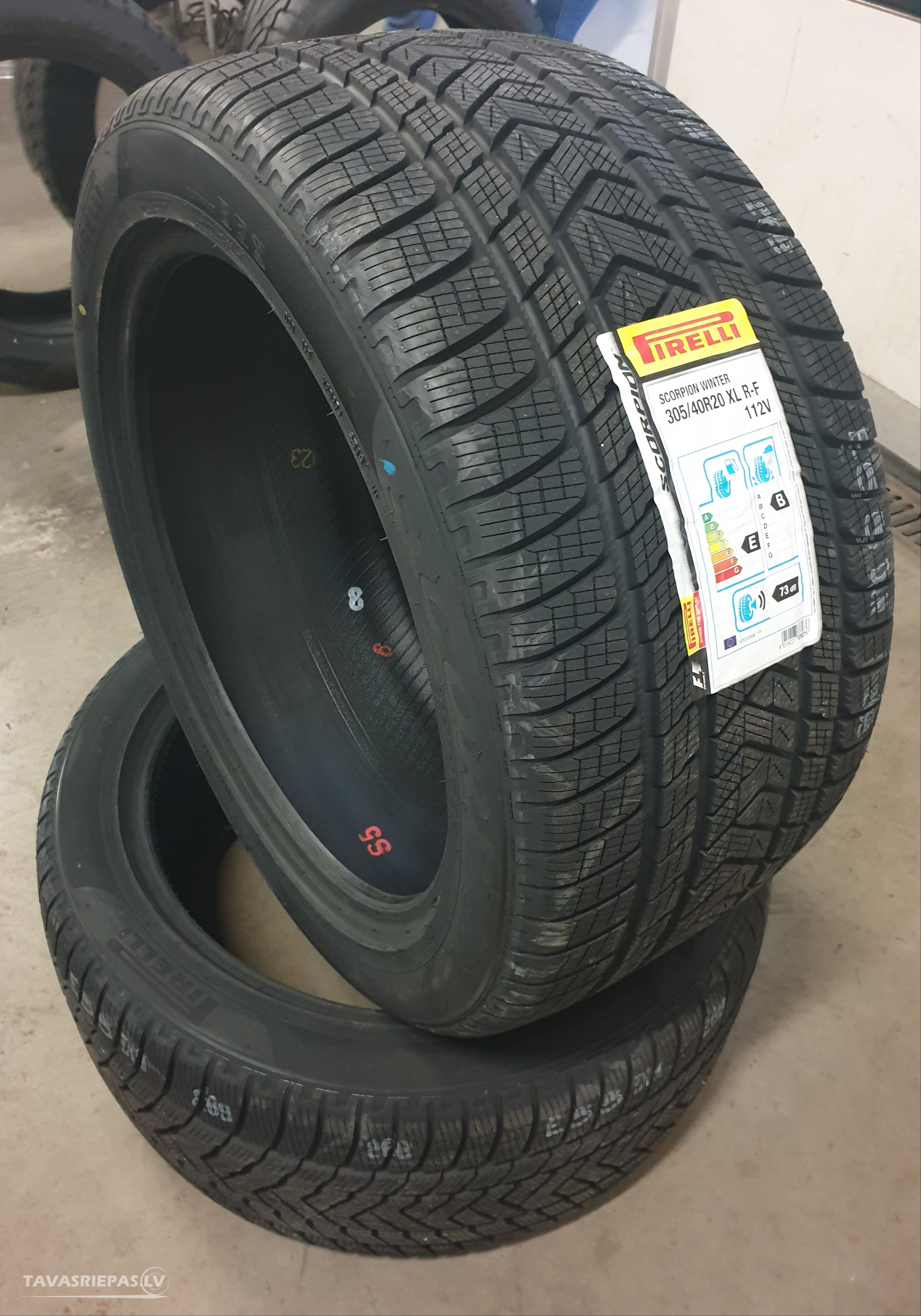 Tires Pirelli Scorpion Winter 275/45 R20