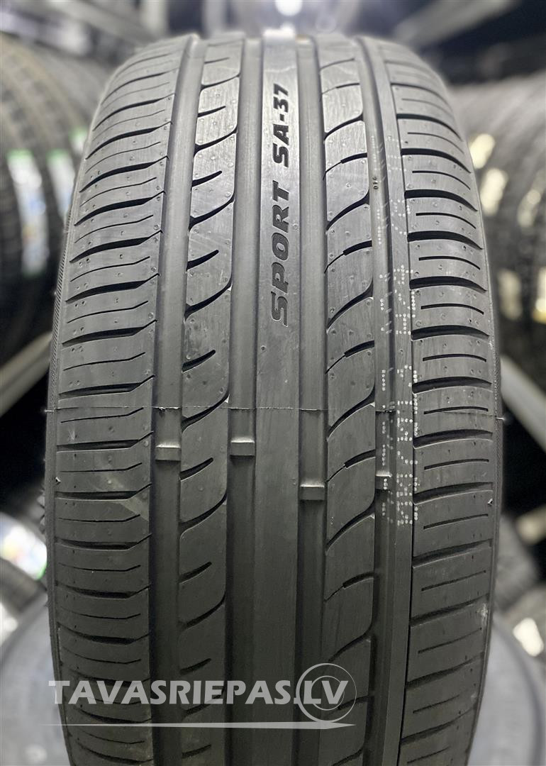 Tires Goodride SA37 SPORT 275/45 R21