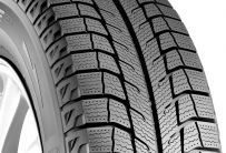 Michelin Latitude x-ice 2 235/55 R19
