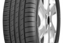 GOOD YEAR EFFICIENT GRIP PERFORMANCE 215/60 R17