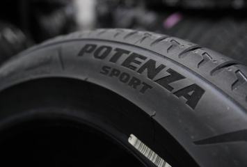 Bridgestone Potenza Sport